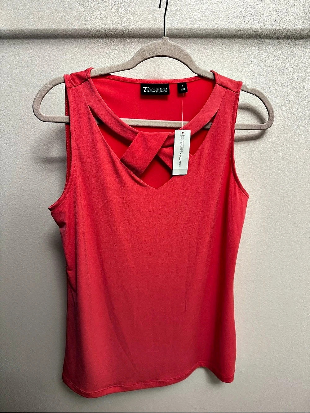 NWT New York & Company Coral Tank Top Size Small